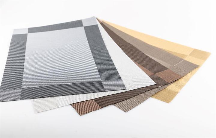 Actual product image GuGus Placemat black/white 45x30cm usable on both sides