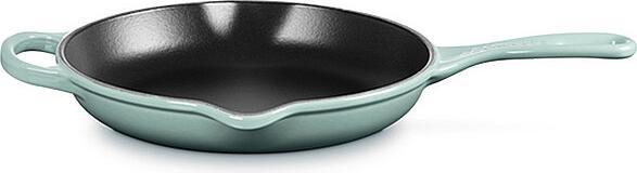 Le Creuset Brat- Servierpfanne SIGNATURE Sea Salt (23 cm, Frying pan, Cast iron)