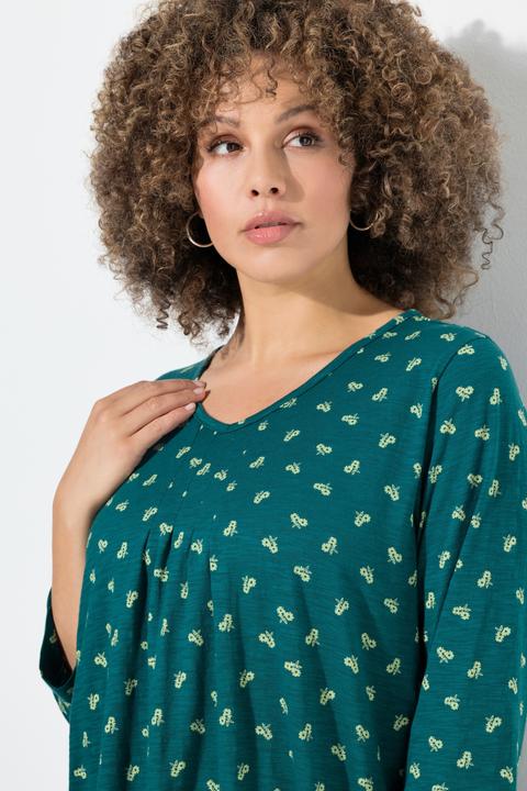 Immagine prodotto Ulla Popken Maglia dal taglio svasato con fiori, scollo a V e maniche a 3/4 (50, 52)