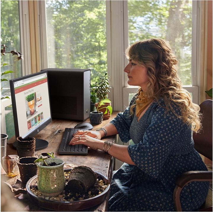 Actual product image HP OmniDesk Desktop M02-0452ng i5-14400 16GB/512GB SSD Windows 11 Meteorsilber (512 GB, 16 GB, Intel Core i5-14400)