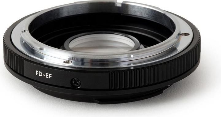 Produktbild Urth Lens Mount Adapter: Compatible with Canon FD Lens to Canon (EF / EF S) Camera Body (with Optical Gla