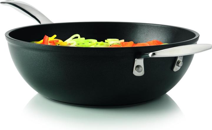 Actual product image Philips Viva Collection HR1388/80