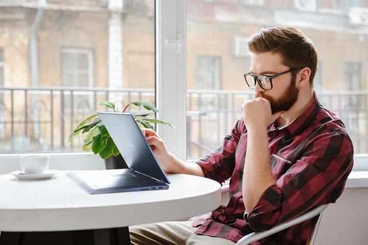 Produktbild ASUS VivoBook Flip 14 – TP412FA-EC411T (14", 512 GB, 8 GB, CH, Intel Core i3-8145U)