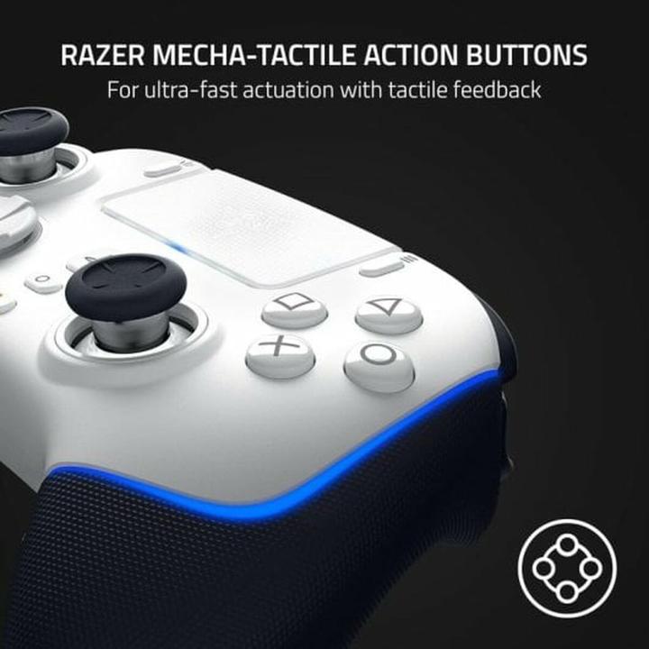 Actual product image Razer Wolverine V2 Pro (PC, PS5)