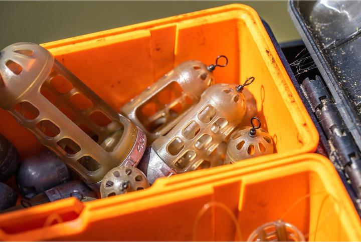 Produktbild Guru Perfumes feeder-käfige window