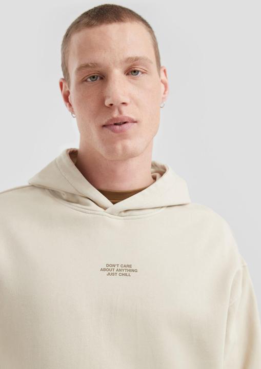Produktbild s.Oliver Sweatshirt Gewaschener Hoodie mit kleinem Frontprint (M)