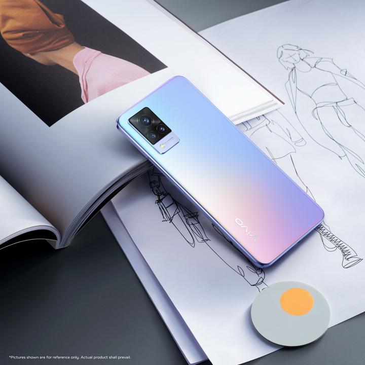 Immagine prodotto Vivo V21 5G (128 GB, Abbagliamento al tramonto, 6.44", Doppia SIM Ibrida, 5G)