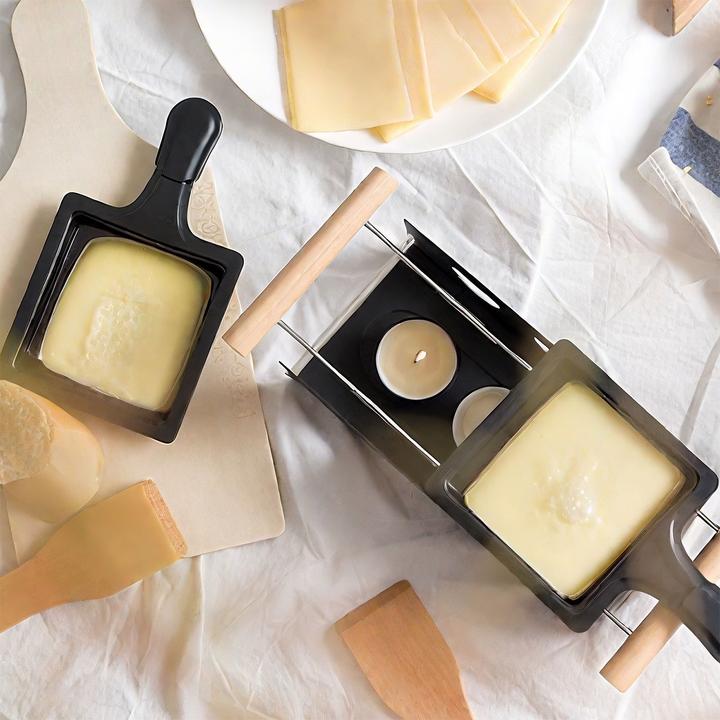 Produktbild Ideoon Raclette-Teelicht für 2 Person, Raclette Set ohne Strom inkl. Teelichtern und Schaber aus Metall