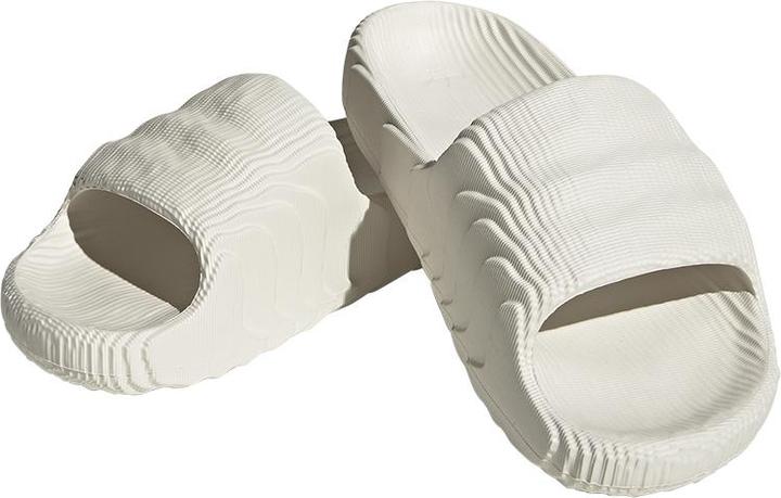 Actual product image Adidas ADILETTE 22 (43 1/3)