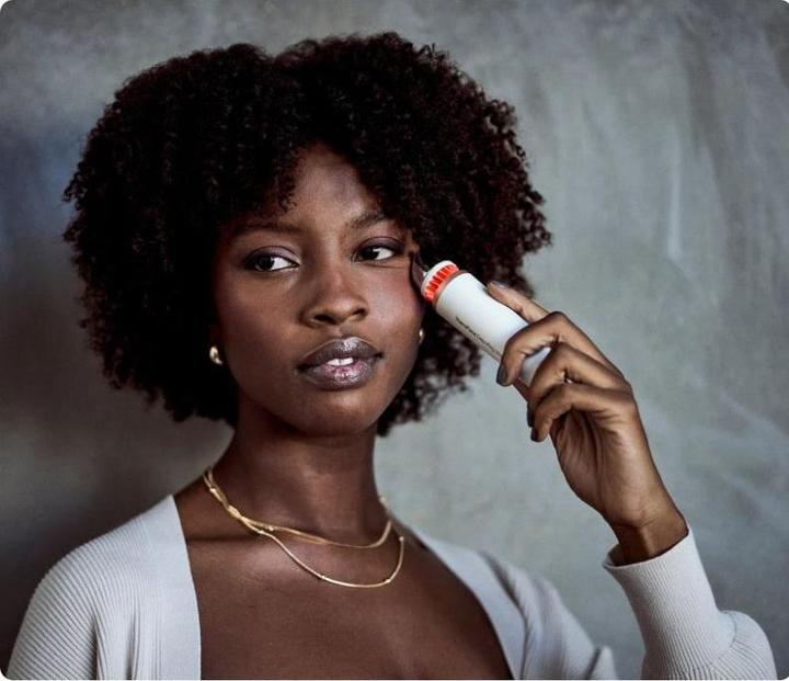 Produktbild Therabody Theraface Depuffing Wand