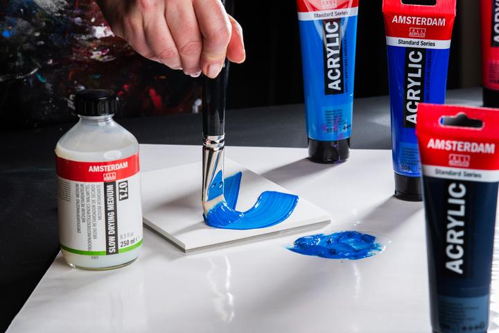 Actual product image Amsterdam Acrylfarbe Standard Series 572 (120 ml)