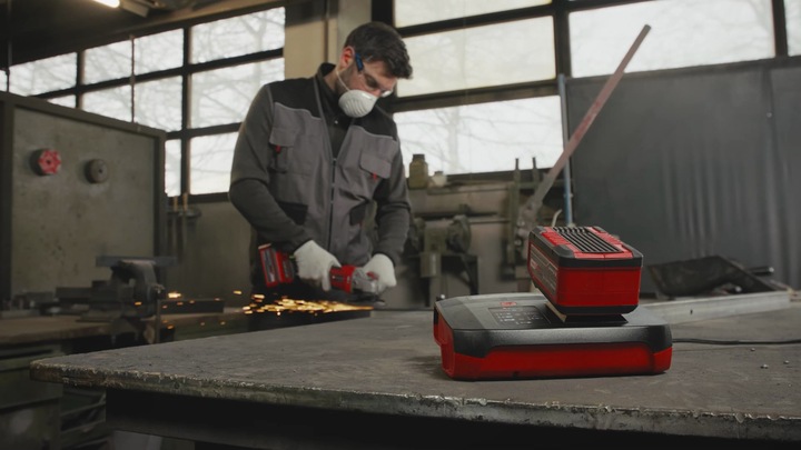 Produktbild Einhell PXC Boostcharger (18 V)