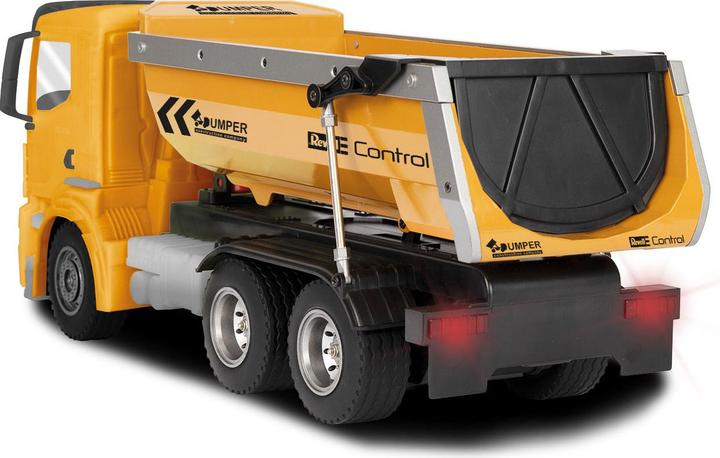 Actual product image Revell Dumper Truck