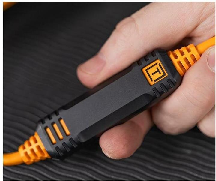 Actual product image Tether Tools TetherPro USB-C Optima 10G rechts orange 1,8m (1.80 m, USB 3.2 Gen 2, 100 W)