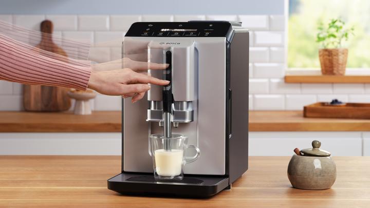 Produktbild Bosch Hausgeräte 2 Espresso volautomaat VeroCafe Silk Silver TIE20301