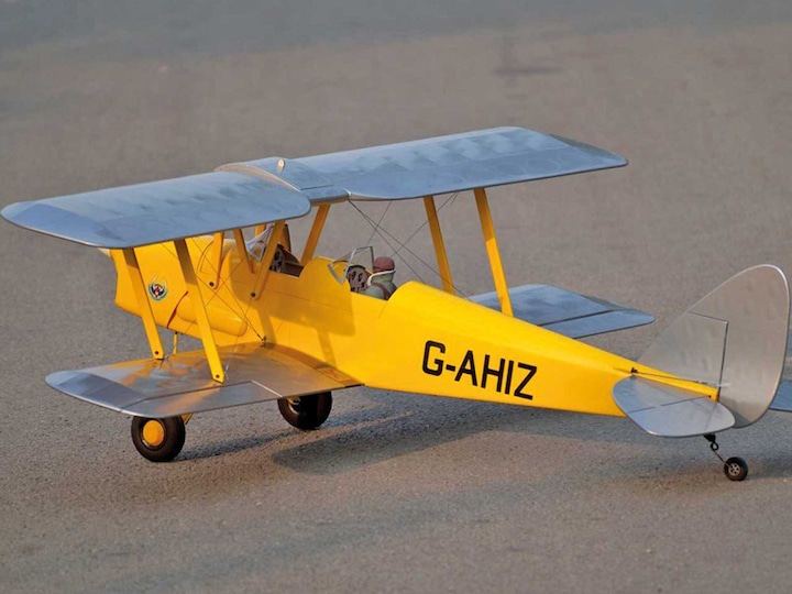 Actual product image Vq Models Tiger Moth DH.82 (yellow/silver) / 1400 mm (Aerobatics)