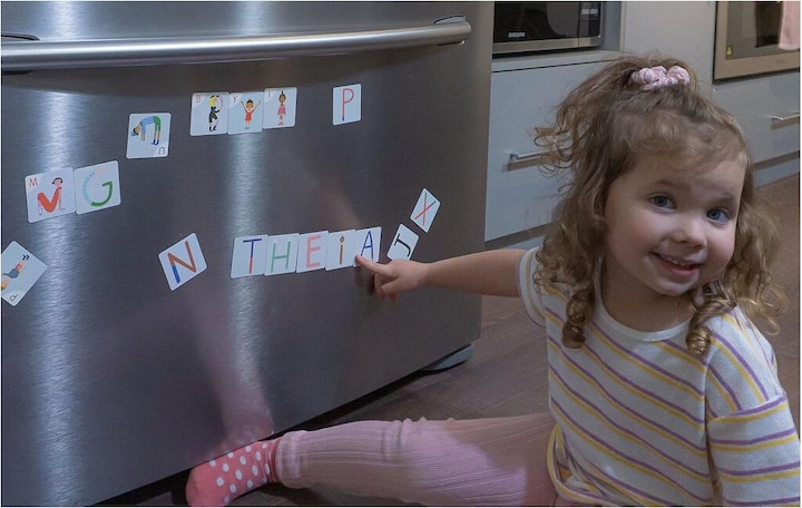 Actual product image Yogi Fun Yoga ABC Magnets (English, German, French, Italian)