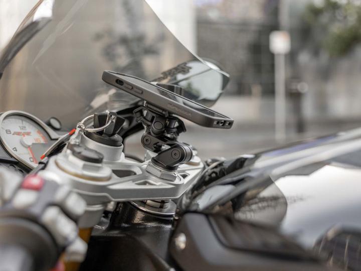 Actual product image Quad Lock Fork Stem Mount Pro