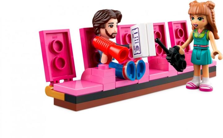 Actual product image LEGO Andreas theater school (41714, LEGO Friends)