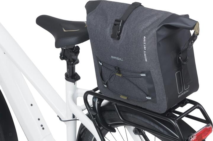 Actual product image Basil Navigator Storm (13 l, Luggage carrier bag)