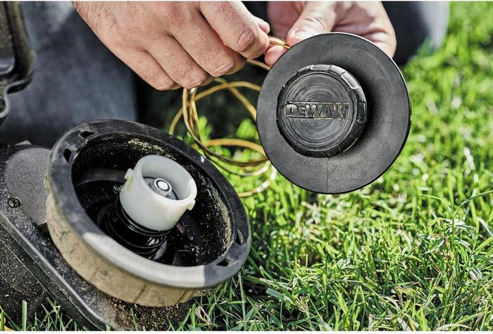 Image du produit DeWalt DCMASST1N XR FlexVolt Tête de coupe pour cordes (Herbicide, Fil de coupe + bobine de fil)