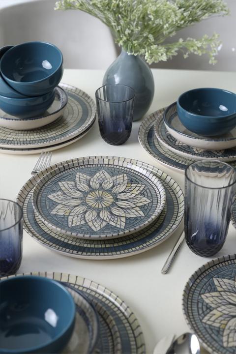 Actual product image Hermia Camellia Dinner Set (24 pcs.)