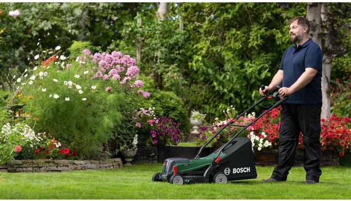 Image du produit Bosch Home & Garden UniversalRotak 2x18V-37-550 (Fonctionnement sur batterie)