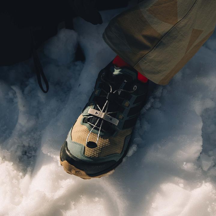 Actual product image adidas Skychaser GTX (40.5)