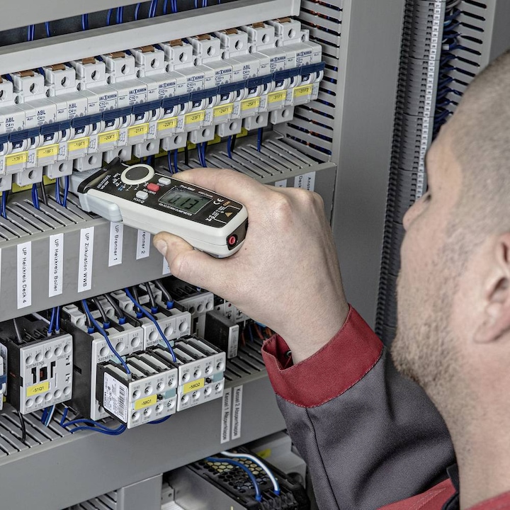 Immagine prodotto Voltcraft Quadro elettrico con pinza amperometrica (CAT III 300V, CAT II 600V)