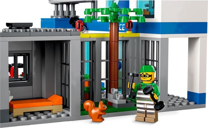 Actual product image LEGO Police Station (60316, LEGO City)