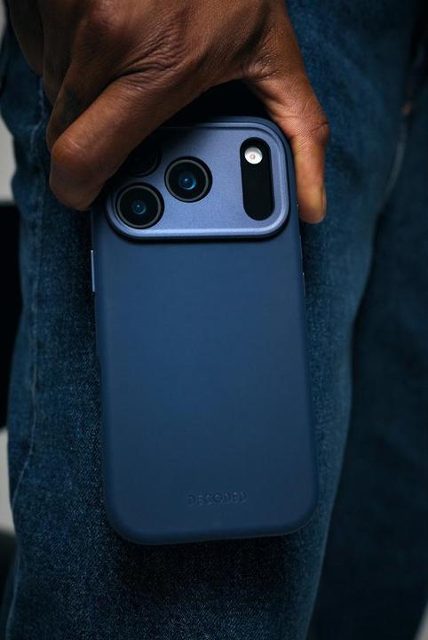 Actual product image Decoded Silicone Backcover Apple iPhone 17 Pro True Navy (Apple iPhone 17 Pro)