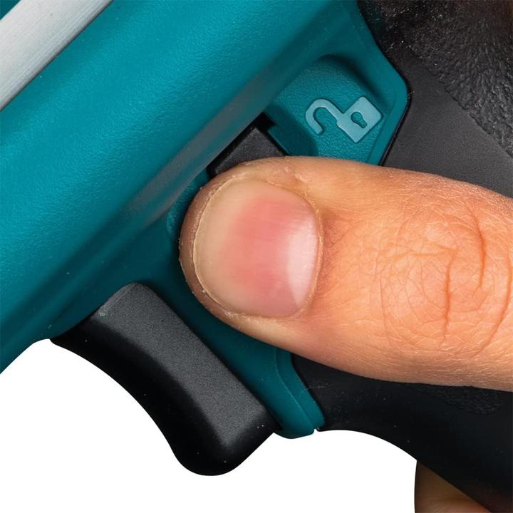 Actual product image Makita DBN600Z