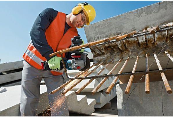 Produktbild Bosch Professional GWS 18V-10 SC (150 mm)