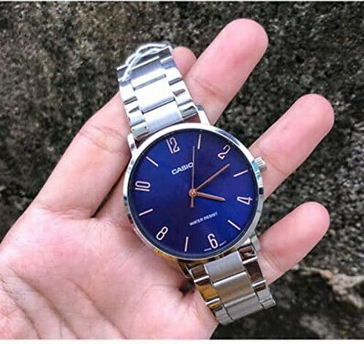 Image du produit Casio LTP-VT01D-2B2 (Montre analogique, 34 mm)