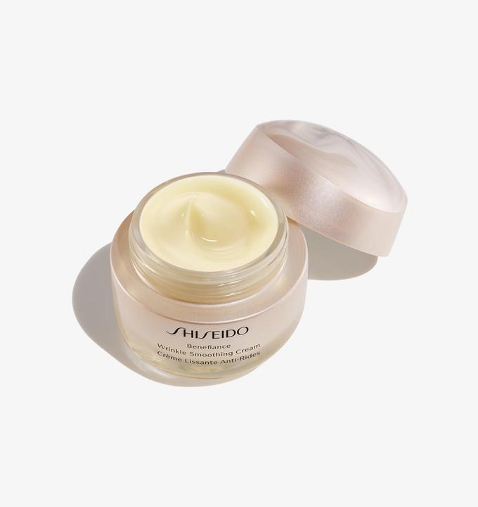 Actual product image Shiseido Benefiance Wrinkle Smoothing Cream (50 ml, 24h cream, SPF 25)