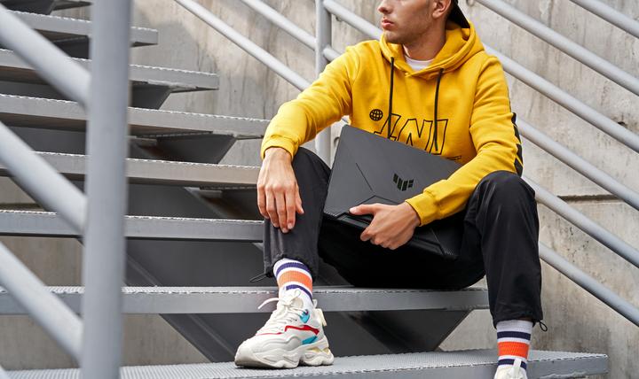 Produktbild ASUS FA506NCR-HN011W (15.60", 512 GB, 16 GB, Eng. Int., AMD Ryzen 7 7435HS)