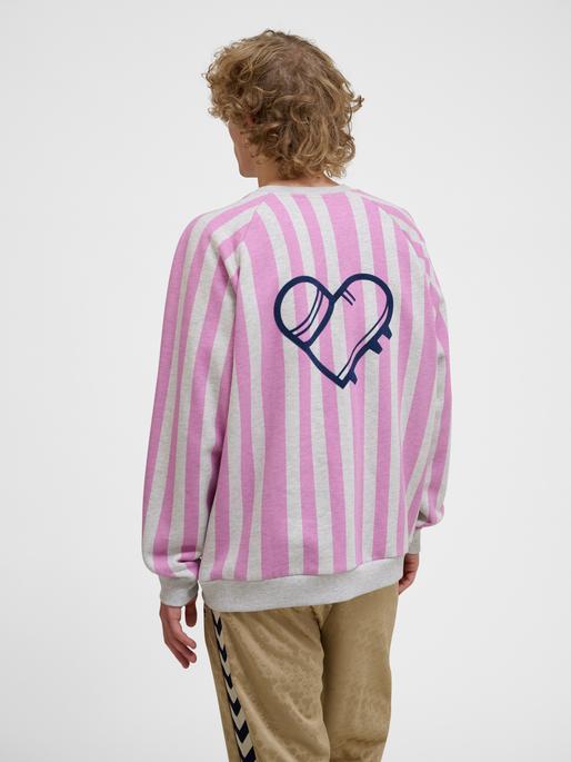 Immagine prodotto hummel amore per il calcio hmlLOOSE CREWNECK (XXL)