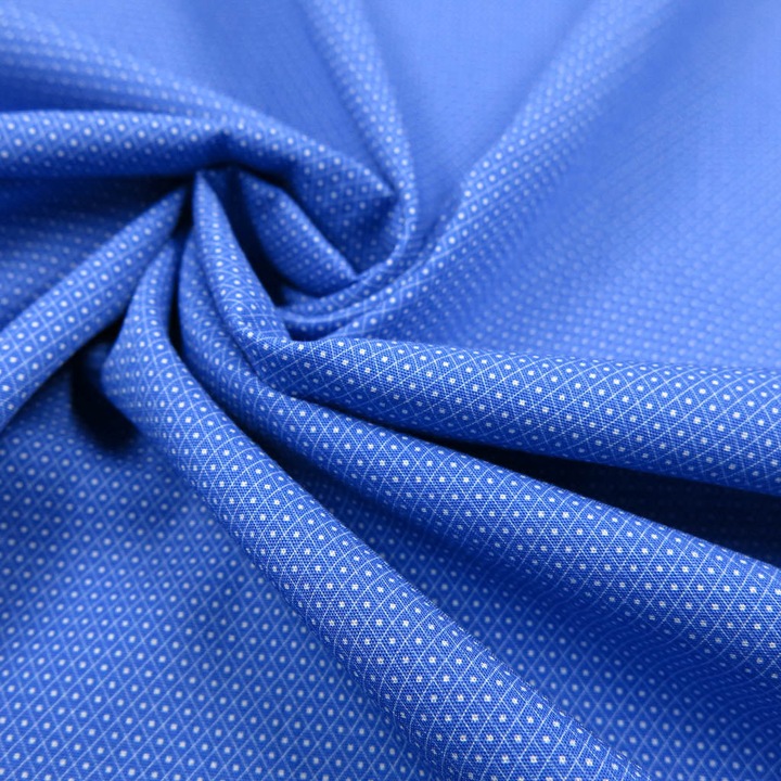 Rautenmuster auf Blau