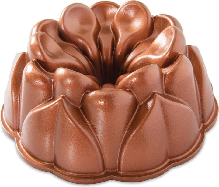 Actual product image Nordic Ware - Baking tin Magnolia Bundt (25.10 cm)