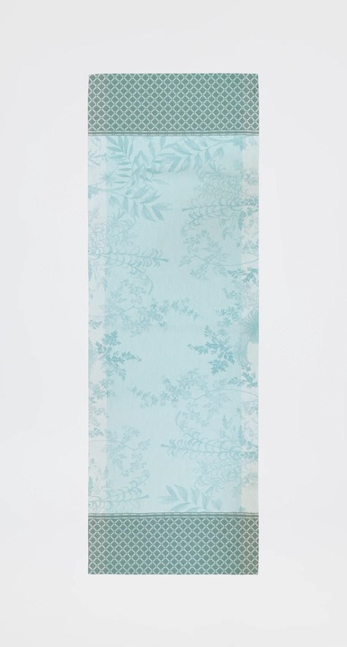 Produktbild Le Jacquard Français Tischläufer Jardin d'Eden Jardin d'Eden hellblau/klein gemustert