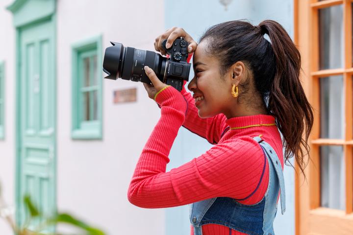 Productafbeelding Tamron 35-100mm F/2.8 Di III VXD Sony E (Sony E, APS-C / DX)