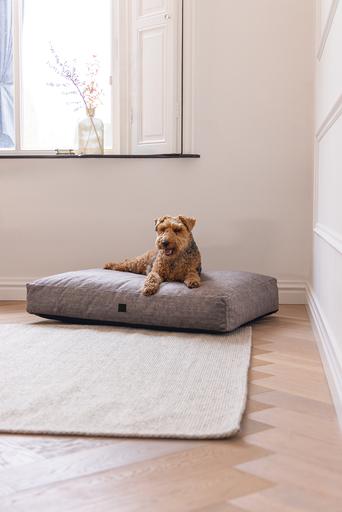Actual product image Designed by Lotte Liegekissen Unnay (Dog)