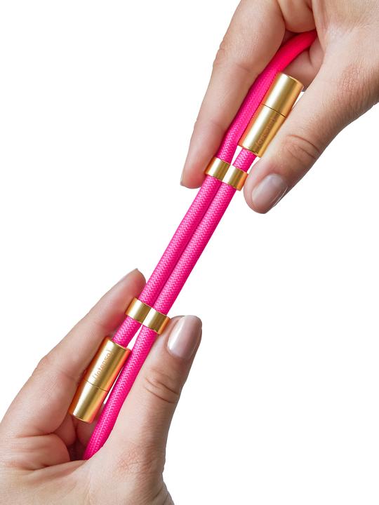 Produktbild Intenso Handykette als Lade- + Datenkabel USB-C bis 1,65m neon pink (1.65 m, USB 2.0, 60 W)
