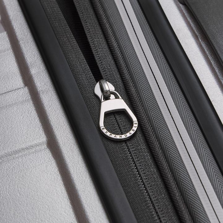 Actual product image Bergpfeil Travel 4-wheel suitcase set, 3-piece, with stretch fold (228 l)