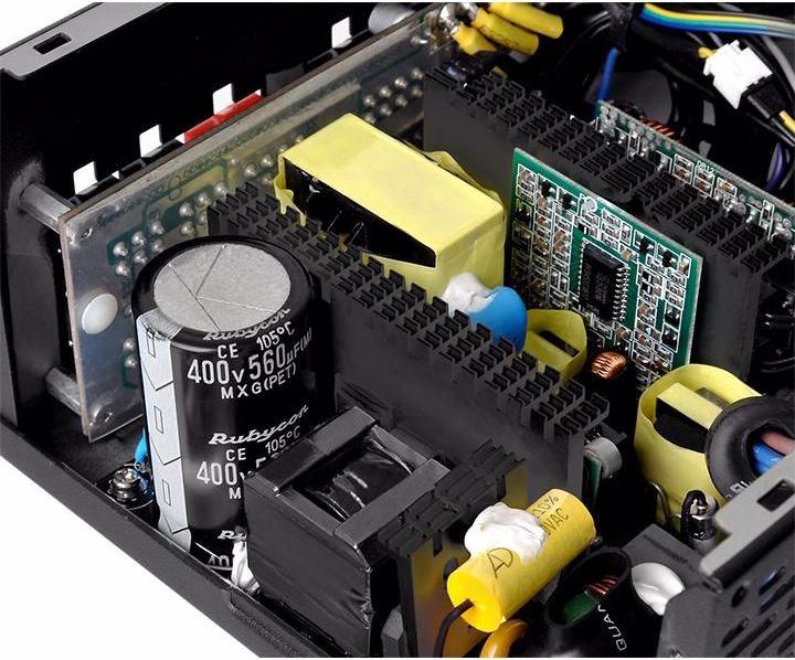 Produktbild Thermaltake ToughPower Grand (650 W)
