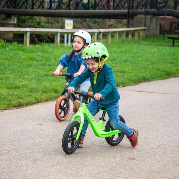 Produktbild TickiT WHIZZ - Leichtes Kinder-Laufrad - Leicht, Robust & höhenverstellbar (Grün)