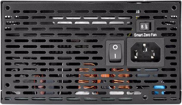 Produktbild Thermaltake ToughPower GF1 (650 W)
