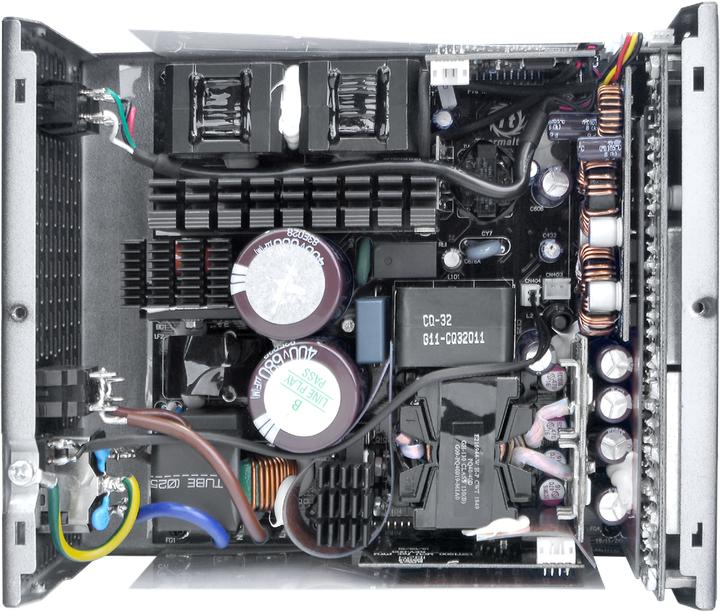 Produktbild Thermaltake ToughPower PF1 (1200 W)