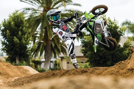 Immagine prodotto Razor Dirt Rocket SX350 McGrath (22 km/h, 350 W)