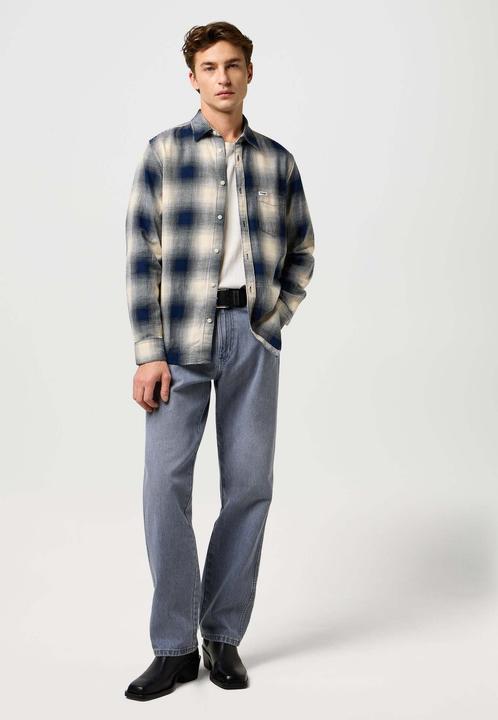 Actual product image Wrangler Langarmhemd 1 Pkt Indigo Shirt (XL)